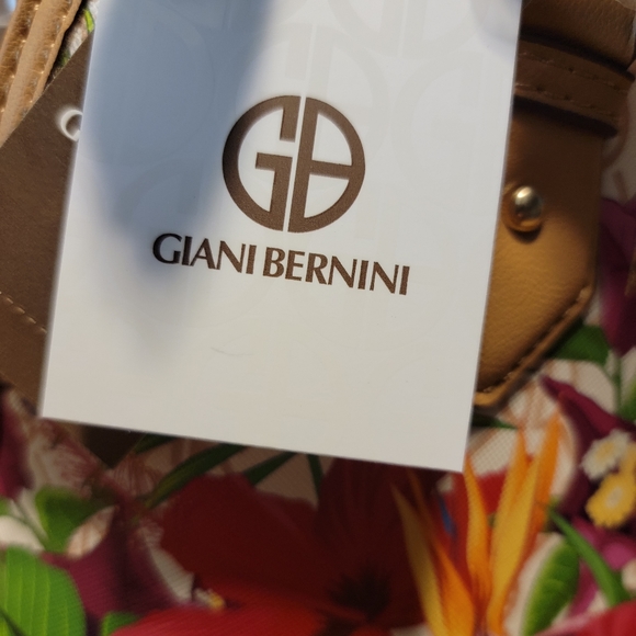 COPY - Giani Bernini Floral Satchel - Picture 2 of 11